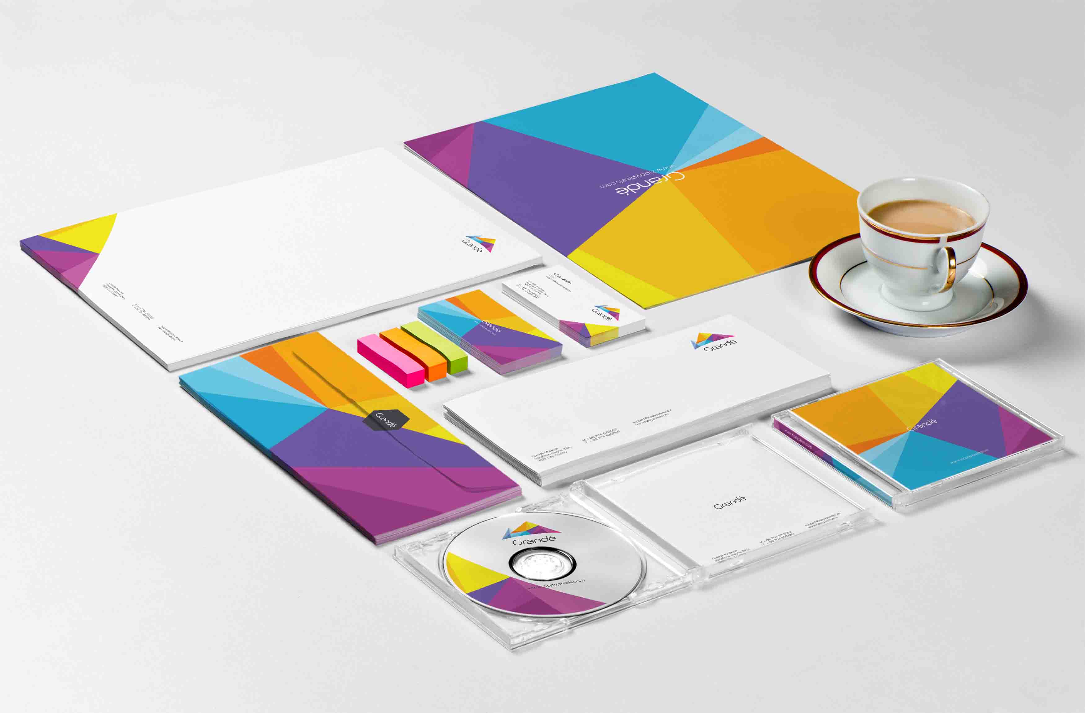 stationary-mockup-5301 .jpg