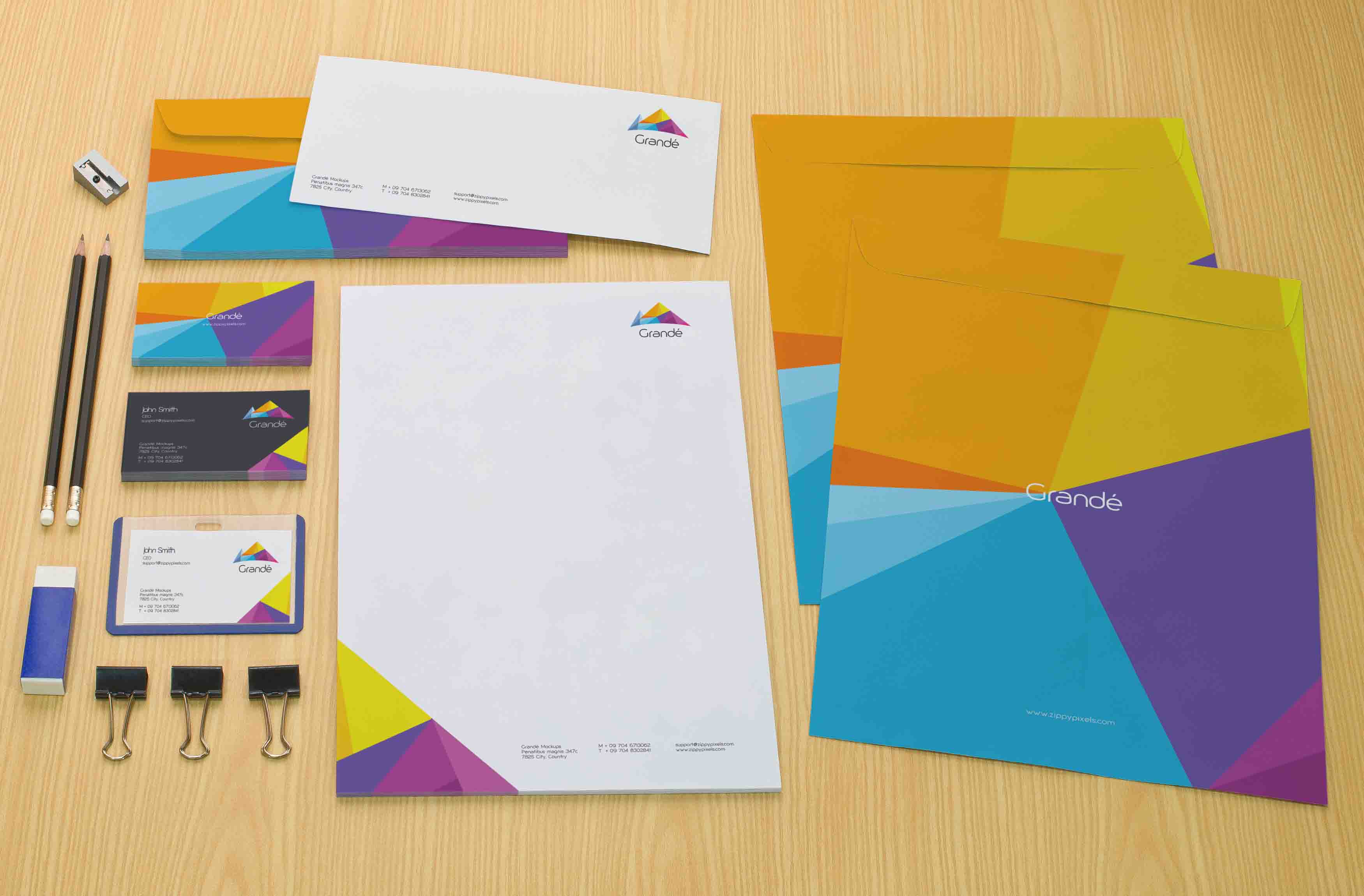 stationary-mockup-6455 .jpg