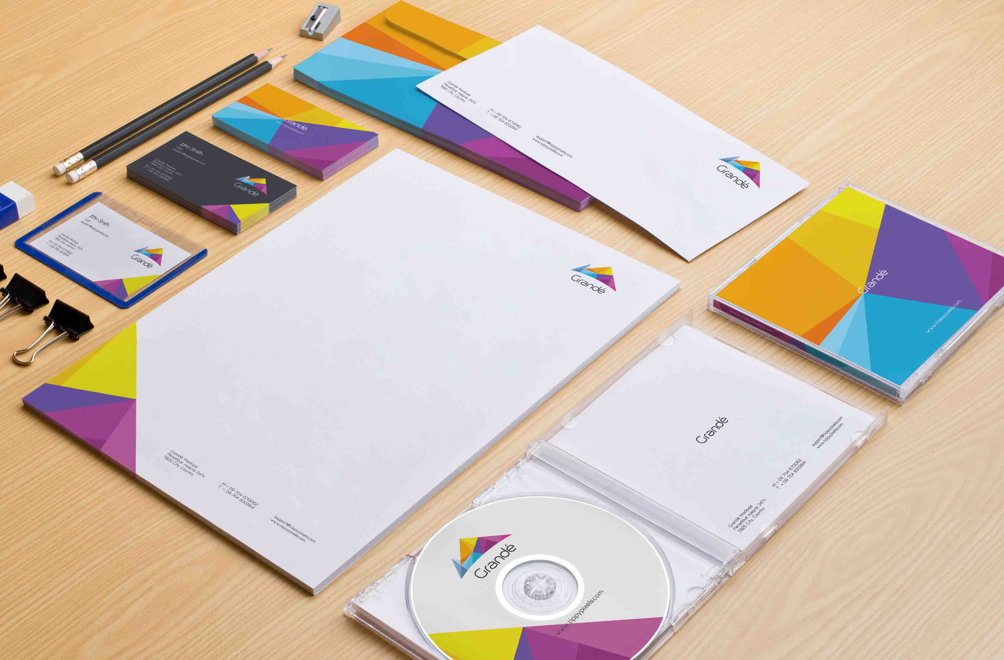 stationary-mockup-6456 .jpg